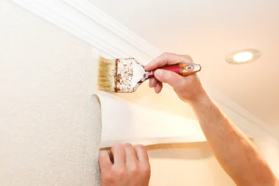 Pose de papier peint à Talais — revêtements muraux et toiles de verre